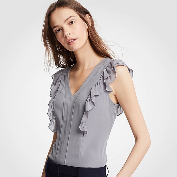 Ann Taylor Tops - NWT- Ann Taylor -Piped Flutter Sleeve Shell Top